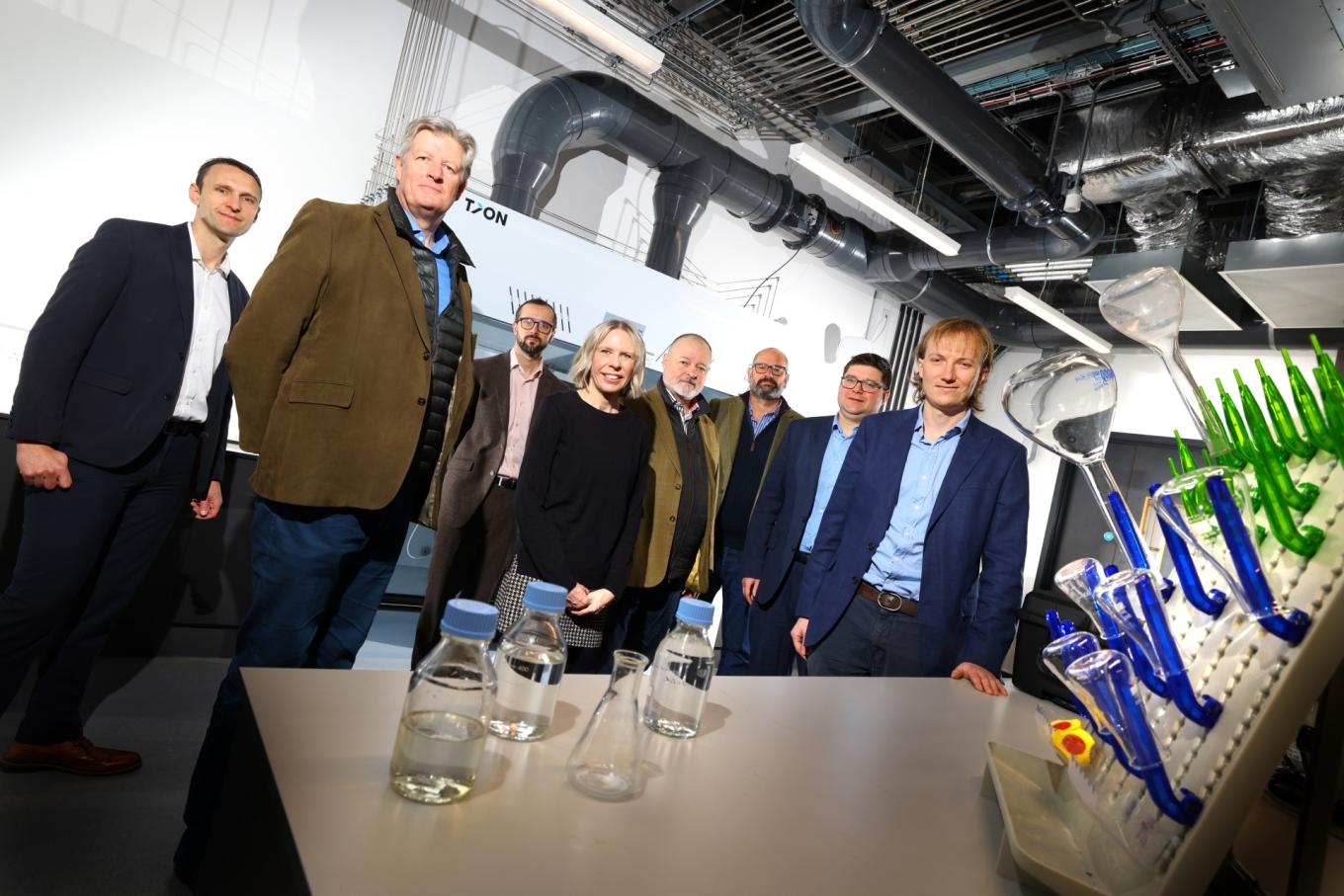 image of the team at lithium salvage