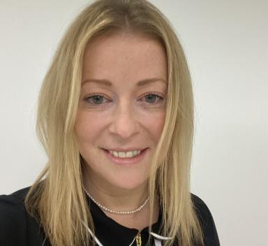 Profile Picture of Roxanne Howdle-Rowe