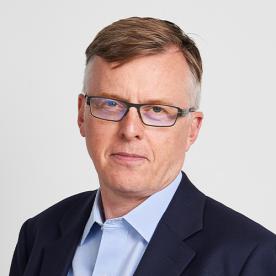 Portrait of Matthew Elderfield 