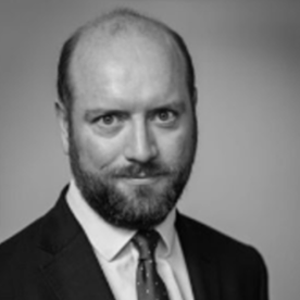 Headshot photo of Robert razzell